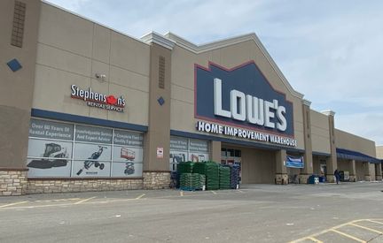 Lowe's Home Improvement - A York Major Development